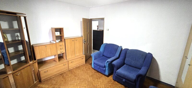 Eroii Revolutiei De vanzare - Apartament decomandat Metrou Eroii Revolutiei